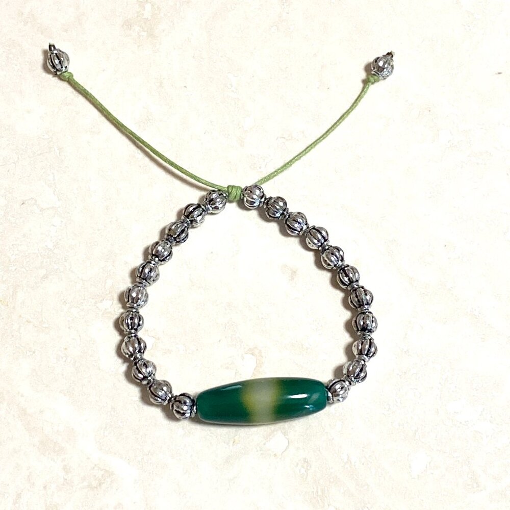 2/20$, Green Agate Adjustable Beaded Bracelet